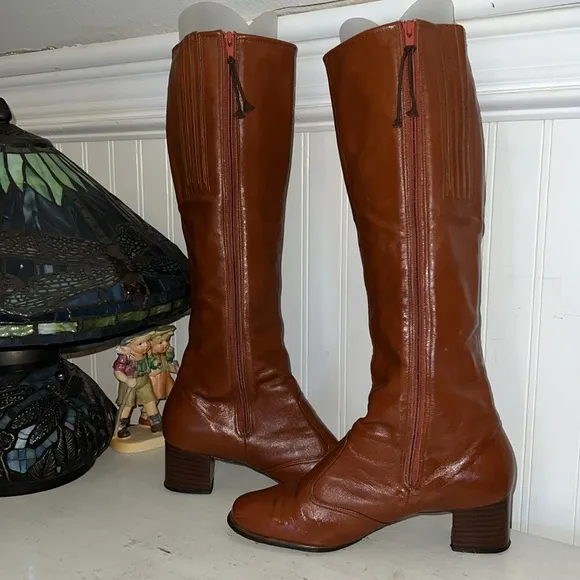 Vintage 60s Cobbies leather boots