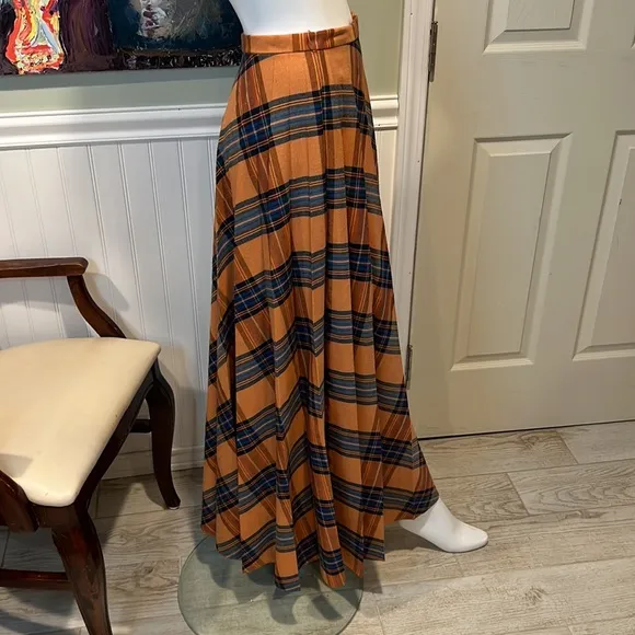 Vintage 70s Beverly Paige Pleated Circle Plaid Maxi, Made in USA- Orange &amp; Green