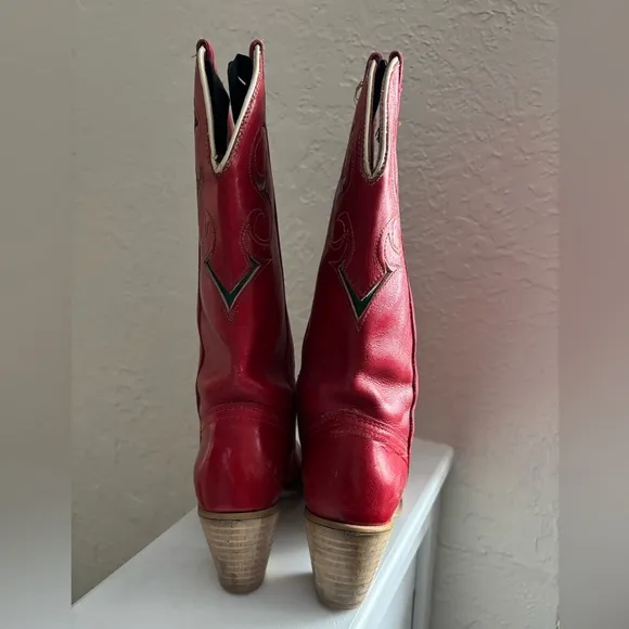Vintage 70’s Dingo Boots, Cherry Red Vintage Cowgirl, Nashville, Western 6.5