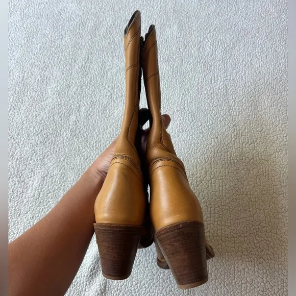 VINTAGE 80S FRYE TAN LEATHER COWBOY BOOTS SIZE 8 WOMENS