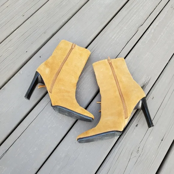 Vintage 90s y2k Camel Tan Suede Leather Fringe Western Cowgirl Boho Bratz Boots