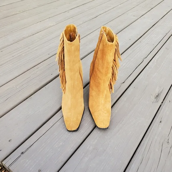 Vintage 90s y2k Camel Tan Suede Leather Fringe Western Cowgirl Boho Bratz Boots
