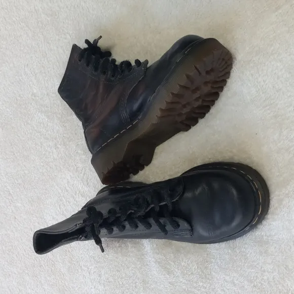 Vintage 90s Y2K Dr. Martens Black Leather Moto Combat Lace Up Boots
