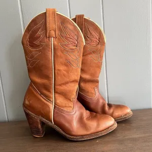 Vintage Acme Brown Leather Cowboy Boots Women's 6.5M Western Boho Chic Heeled