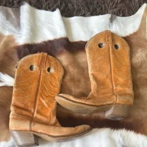 Vintage Acme Buckaroo Cowboy Leather Boot Made in USA Size 9D or 10.5 distressed