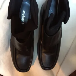 Vintage black leather booties, never worn