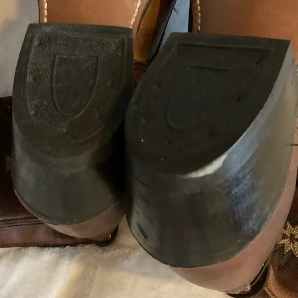 Vintage Brown Kiltie/Packer Lace Up Boots with Embroidery Stitch Detail Sz 8.5