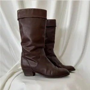 Vintage Chellis Brown leather mid-calf boots made in Italy.