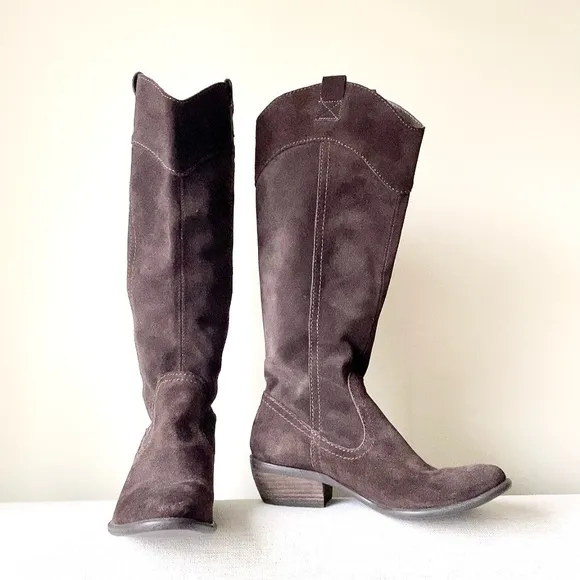 Vintage dark Brown Suede Cowboy Boots – Size 7.5