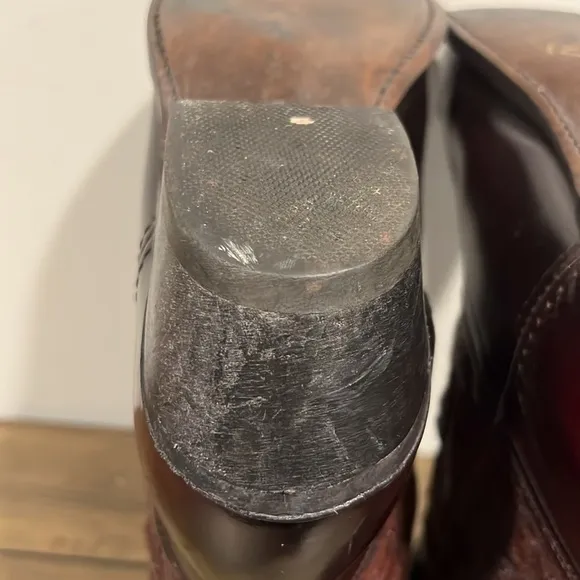Vintage Dingo burgundy western cowboy boots size 10.5 D