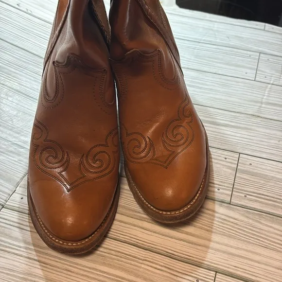 Vintage Dingo Cowboy Boots Brown Tribal Leather USA Women’s Size 8