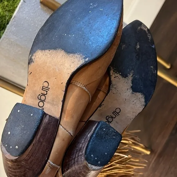 VINTAGE Dingo Leather Fringe Boots
