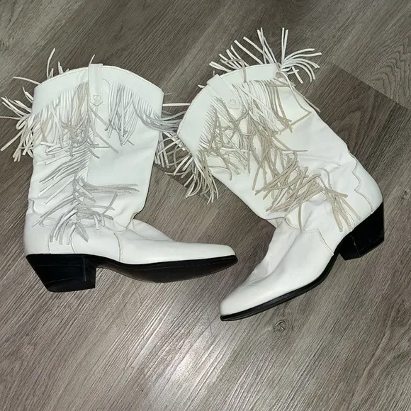 Vintage Dingo White FRINGE Boots 9 womens