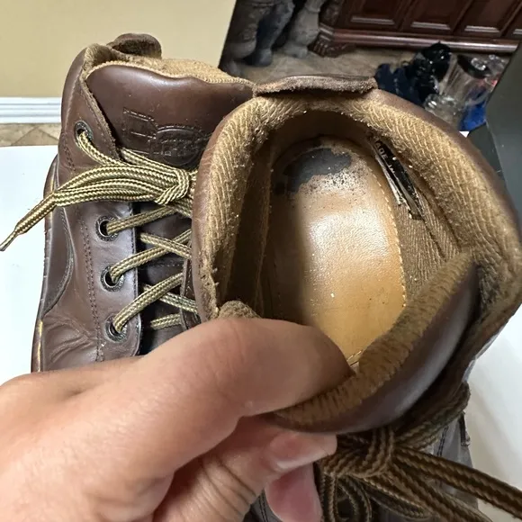 Vintage Doc Martens Kids‎ Grizzly Boots Size 3