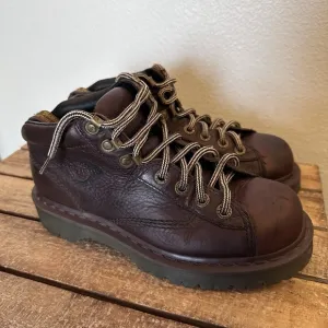 Vintage Dr. Doc Martens Brown chukka boots‎ Men's size UK 6,    7 US  England