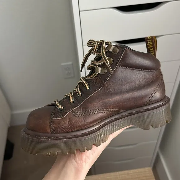 Vintage Dr. Marten’s Brown Boots Size 3 Men’s Size 5 Women’s
