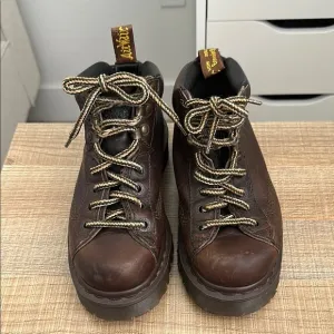 Vintage Dr. Marten’s Brown Boots Size 3 Men’s Size 5 Women’s
