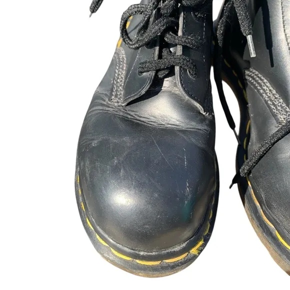Vintage Dr. Martens England Black Steel Toe 7 Eye Leather Boots UK 4
