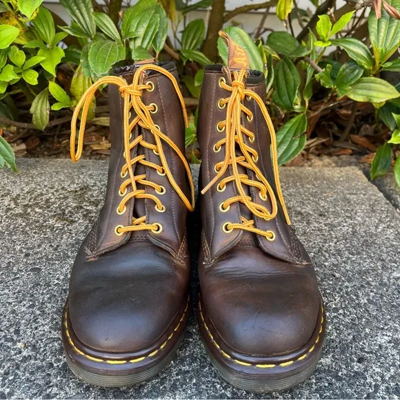 Vintage Dr. Martens Made in England 1460 Brown Leather Boots MIE 90s