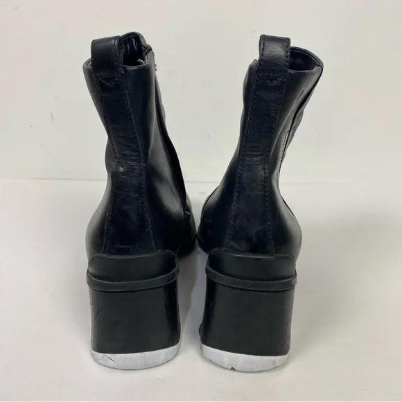 Vintage Ecco y2k square toe leather ankle boots grunge gothic minimalist goth