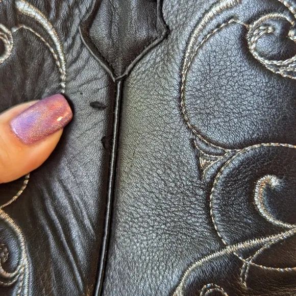 Vintage El Padrino 8 Black Cowboy Boots Embossed Leather Embroidered Boh…