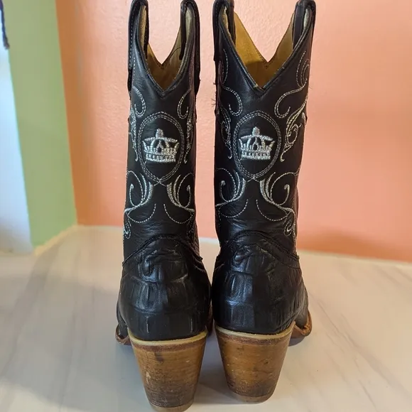 Vintage El Padrino 8 Black Cowboy Boots Embossed Leather Embroidered Boh…