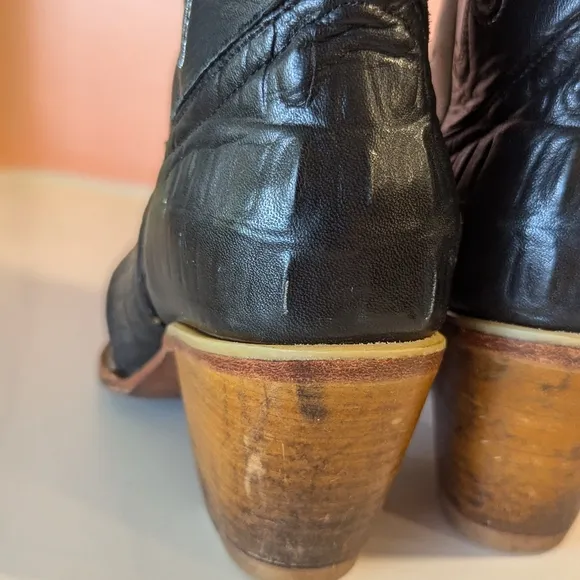 Vintage El Padrino 8 Black Cowboy Boots Embossed Leather Embroidered Boh…
