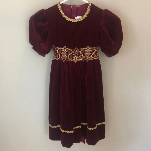 Vintage Elegant Peaches n’ Cream Dress