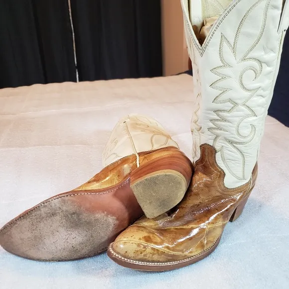 Vintage Exotic Eel Skin Cowboy Boots Men's US Size 10.5 Made In USA Flaws