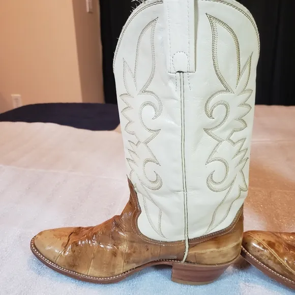 Vintage Exotic Eel Skin Cowboy Boots Men's US Size 10.5 Made In USA Flaws