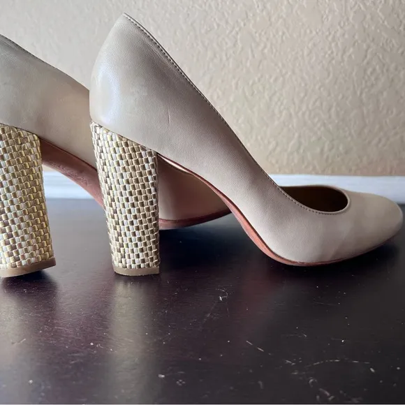 Vintage Fashion Lauren Ralph Lauren 7.5B Viona Nutral Beige High-Heel Pumps, Wom