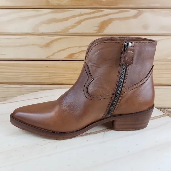 Vintage Foundry Co. Arielle Brown Leather Ankle Western Boot Pointed Toe Zip NEW