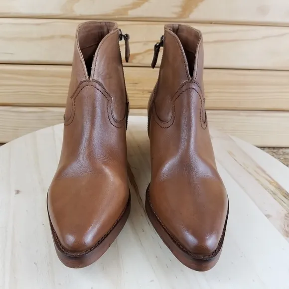 Vintage Foundry Co. Arielle Brown Leather Ankle Western Boot Pointed Toe Zip NEW
