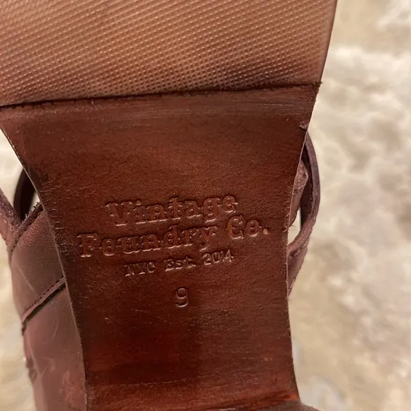 Vintage Foundry Co. Page Women's LeatherAnkle Boots Size 9