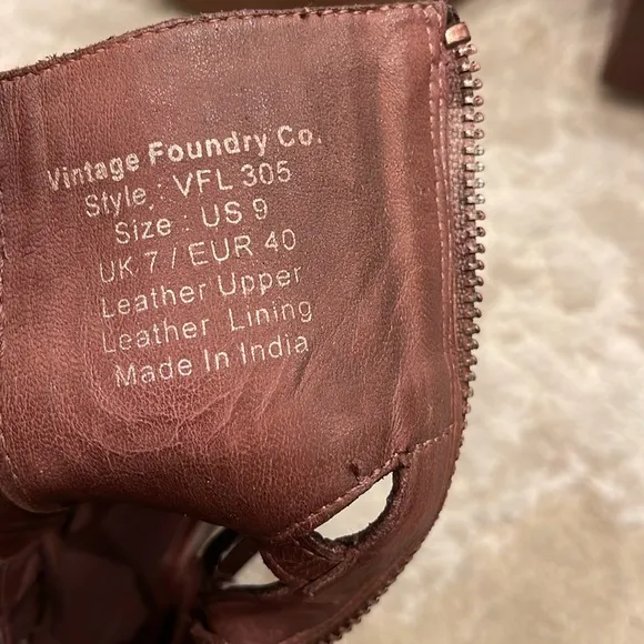 Vintage Foundry Co. Page Women's LeatherAnkle Boots Size 9