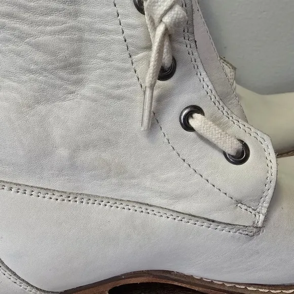 Vintage Foundry Co. Women’s Filo Boots White US Size 6 EU 36