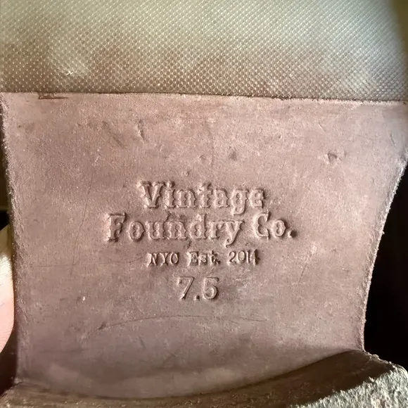 VINTAGE FOUNDRY COMPANY COMBAT BOOTS