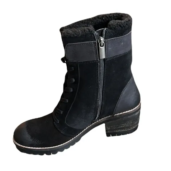 Vintage Foundry Scarlett Black Leather Boots Size 8 NWT