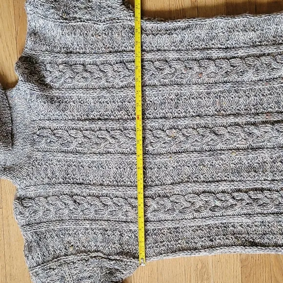 Vintage Ireland handcrafted  Quills  Woolen Market sweater tunic dress