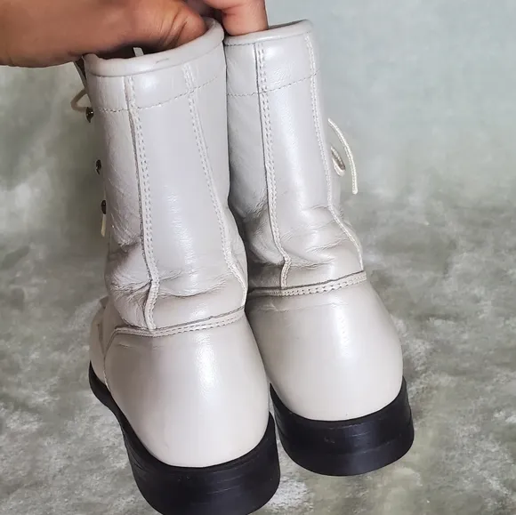 Vintage Justin Leather Women's Boots.
