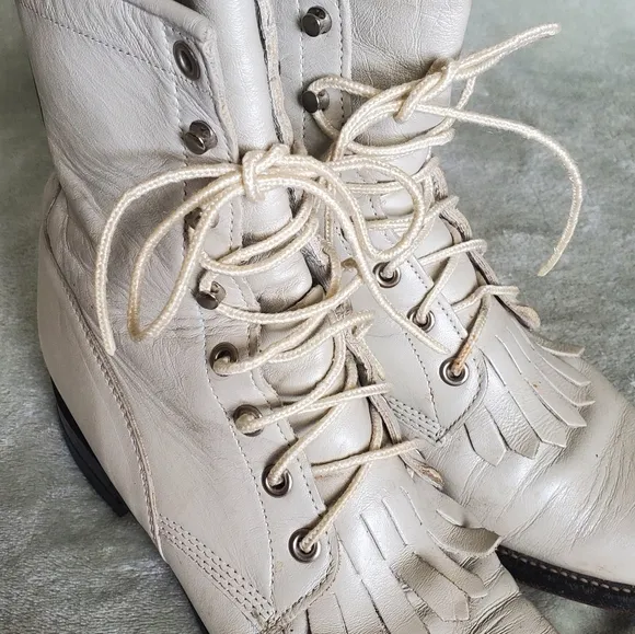 Vintage Justin Leather Women's Boots.
