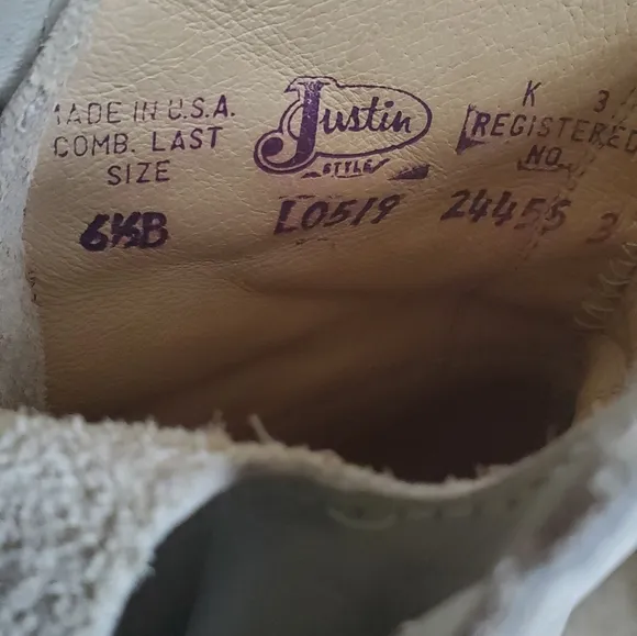 Vintage Justin Leather Women's Boots.