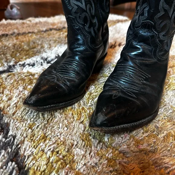 Vintage Justin Style Black Leather Pointy Toe Western Cowboy Boots! Size 7.5