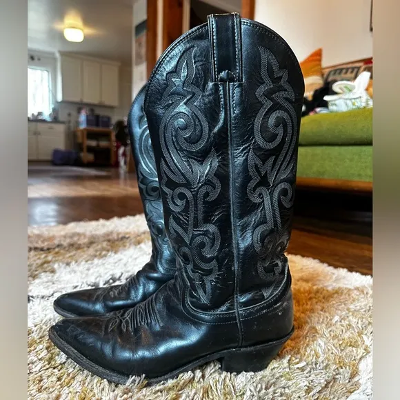 Vintage Justin Style Black Leather Pointy Toe Western Cowboy Boots! Size 7.5
