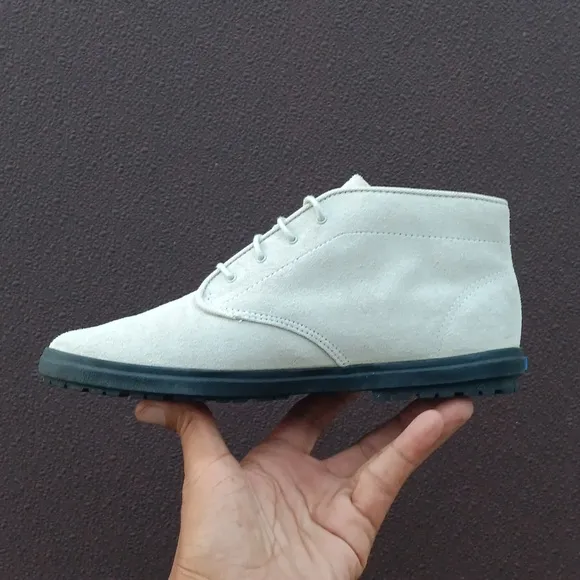 Vintage Keds Suede Chukka Style Ankle Boots Womens Size 8.5M Taupe 90s Lace Up