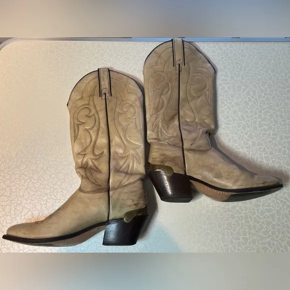 VINTAGE: Kenny Rogers | ladies cowboy boots. Size: 6