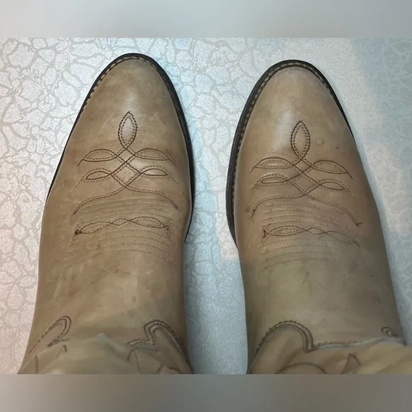 VINTAGE: Kenny Rogers | ladies cowboy boots. Size: 6