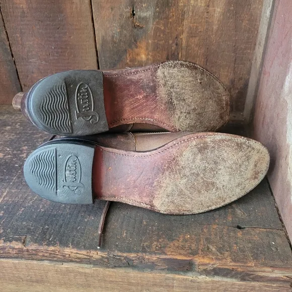 vintage lace up Justin's roper boots