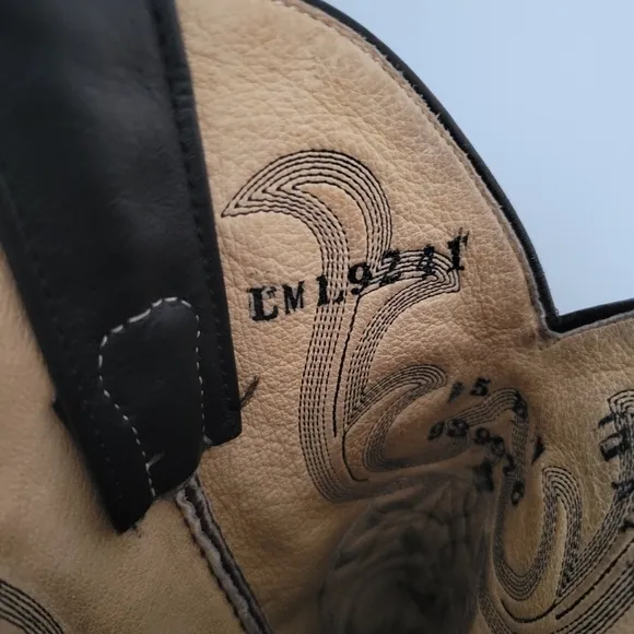 Vintage Larry Mahan Boots Womens 5B Black Cowboy Boots Western