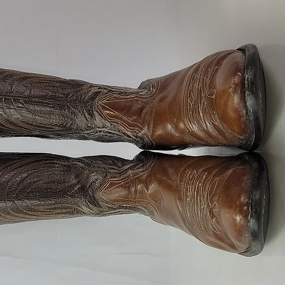 Vintage Nocona Brown Leather Men's Cowboy boots